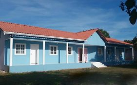 Pousada Raio de Sol - Ilha de Itaparica- Catu á 150 m da praia